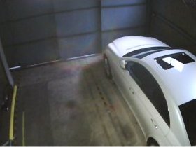 シャッター付き倉庫駐車場(3)